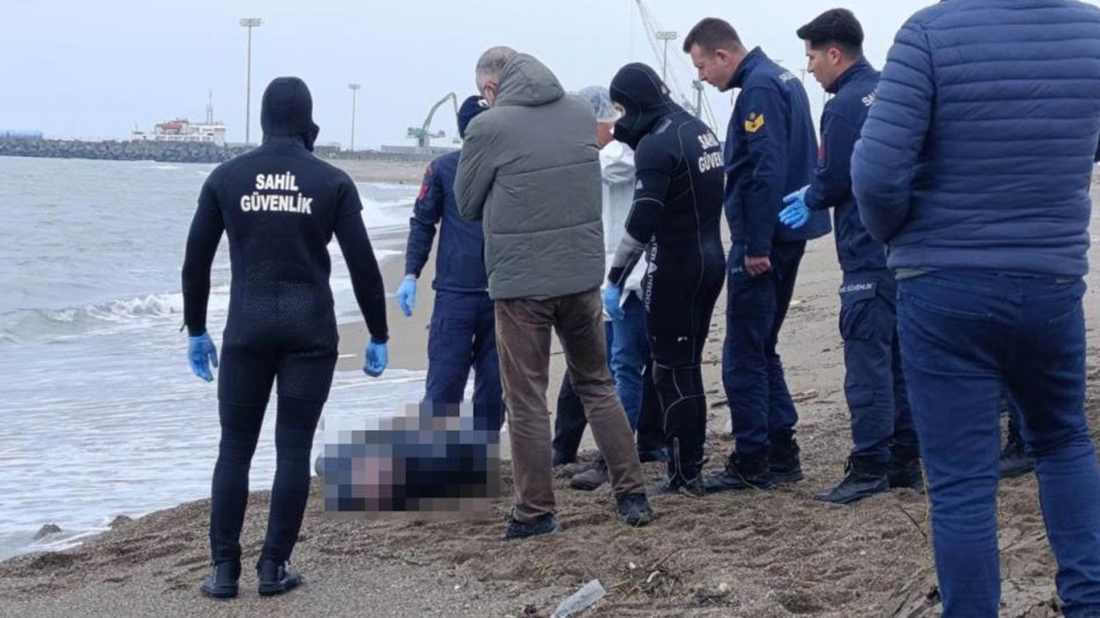 Sakarya'da sahilde ceset bulundu