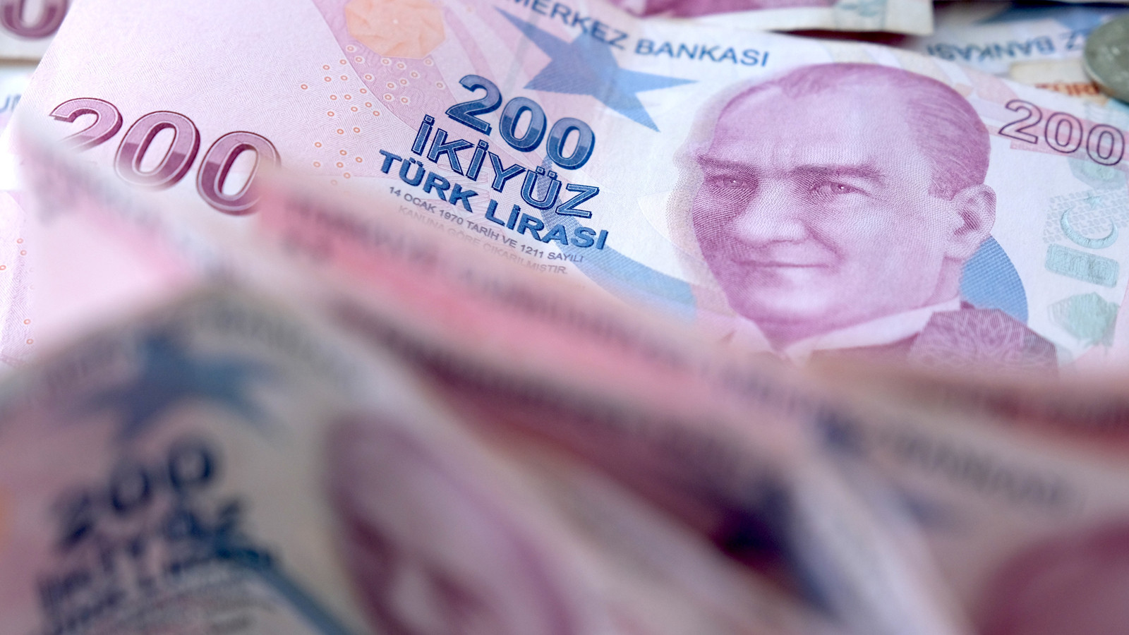 Emekli promosyonunda çıta yükseldi: Bankalardan 90 bin TL’ye varan teklifler