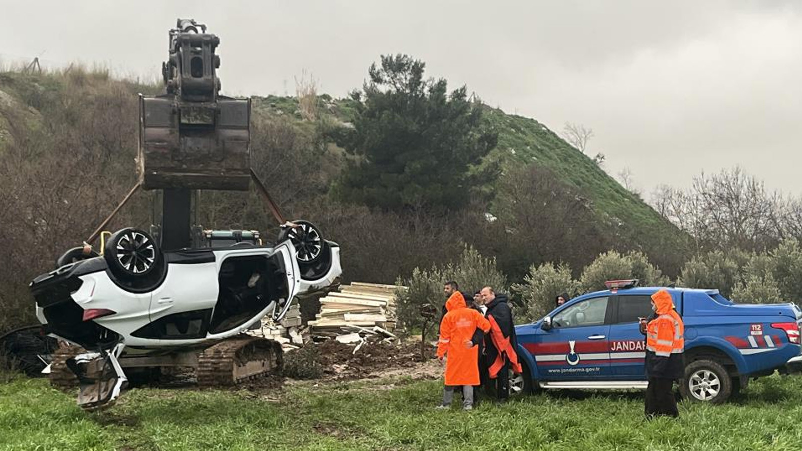 İzmir’de iki kardeşin can verdiği kazada 'tarihi operasyon' detayı