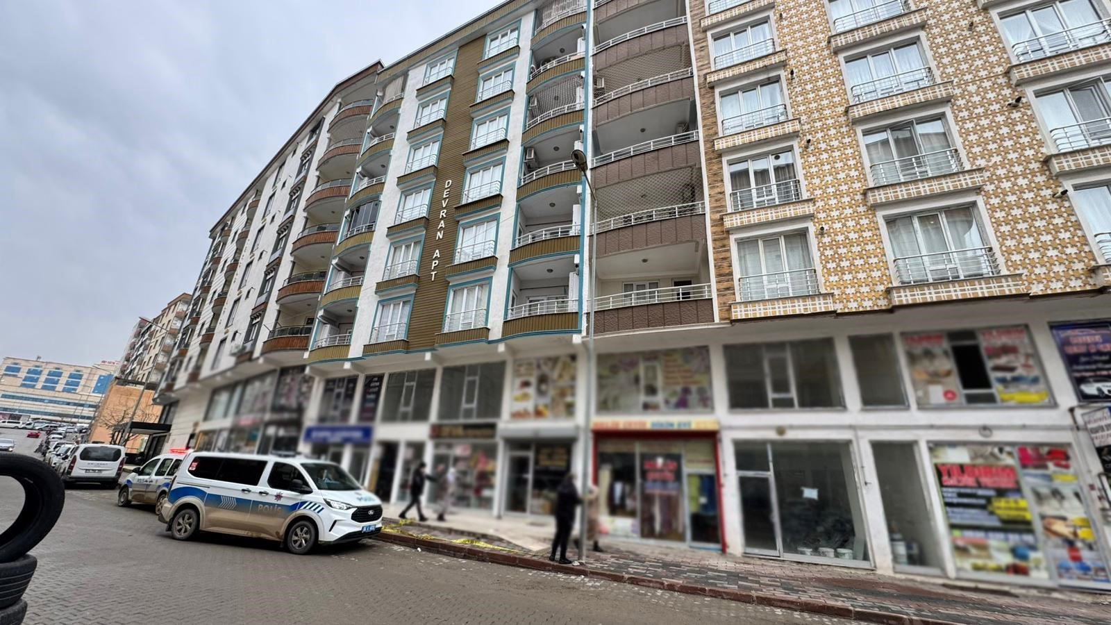 Siirt'te şüpheli kadın ölümü: 3'üncü kattan düşüp can verdi