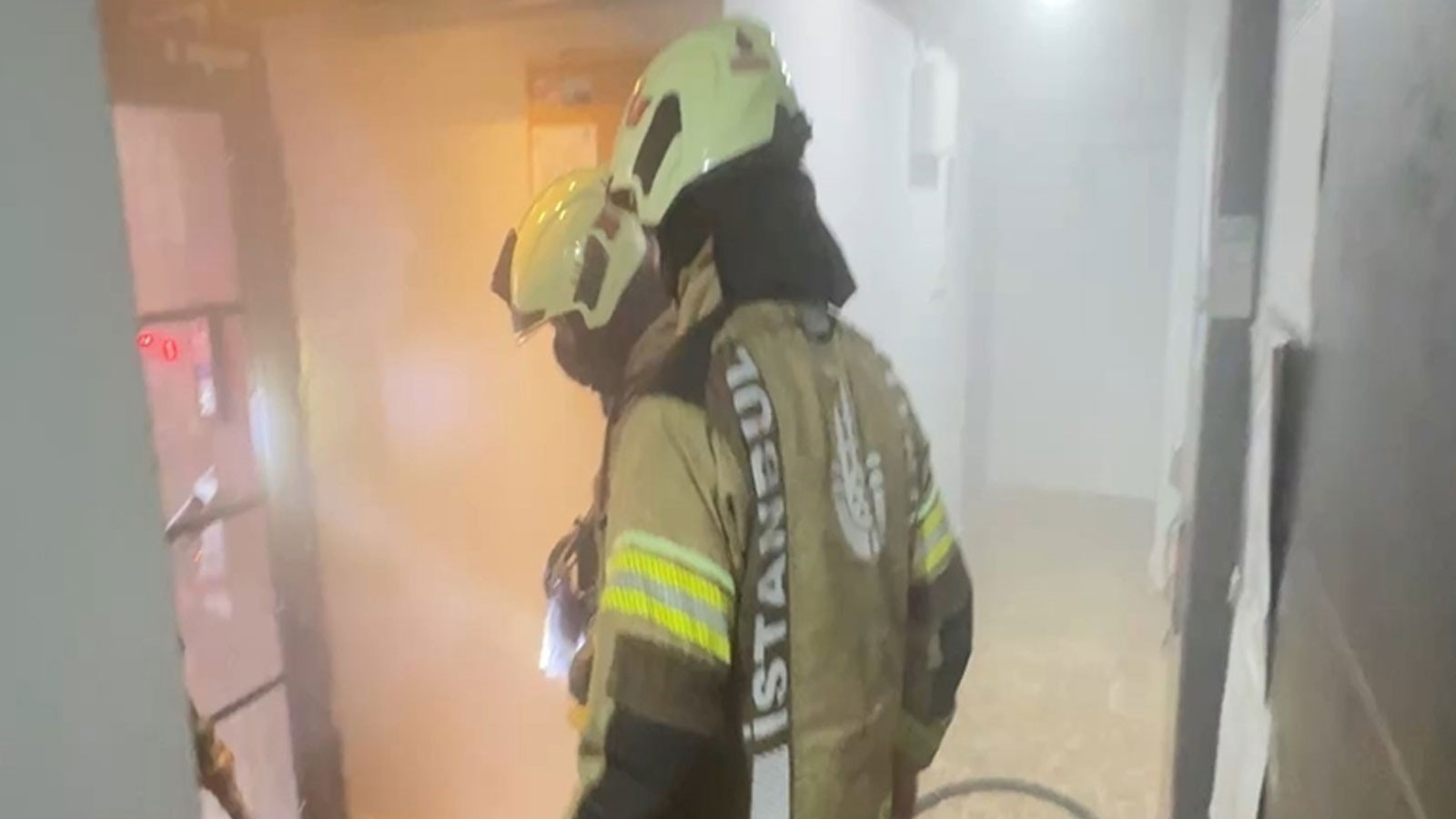 Avcılar'da ocakta unutulan yemek paniğe neden oldu