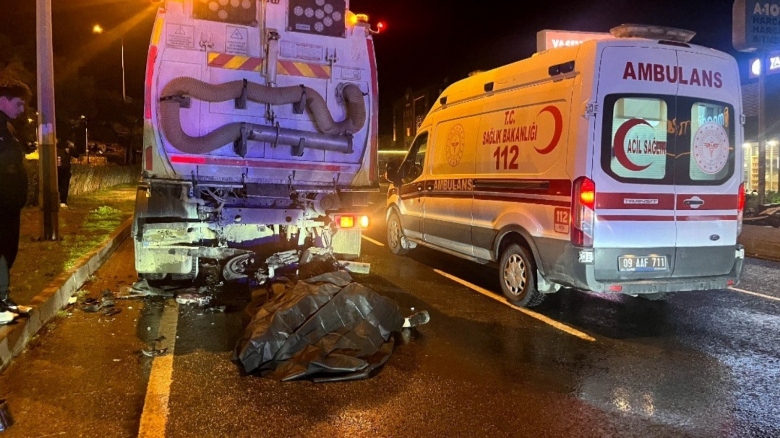 Aydın'da feci kaza: Motosiklet sürücüsü can verdi