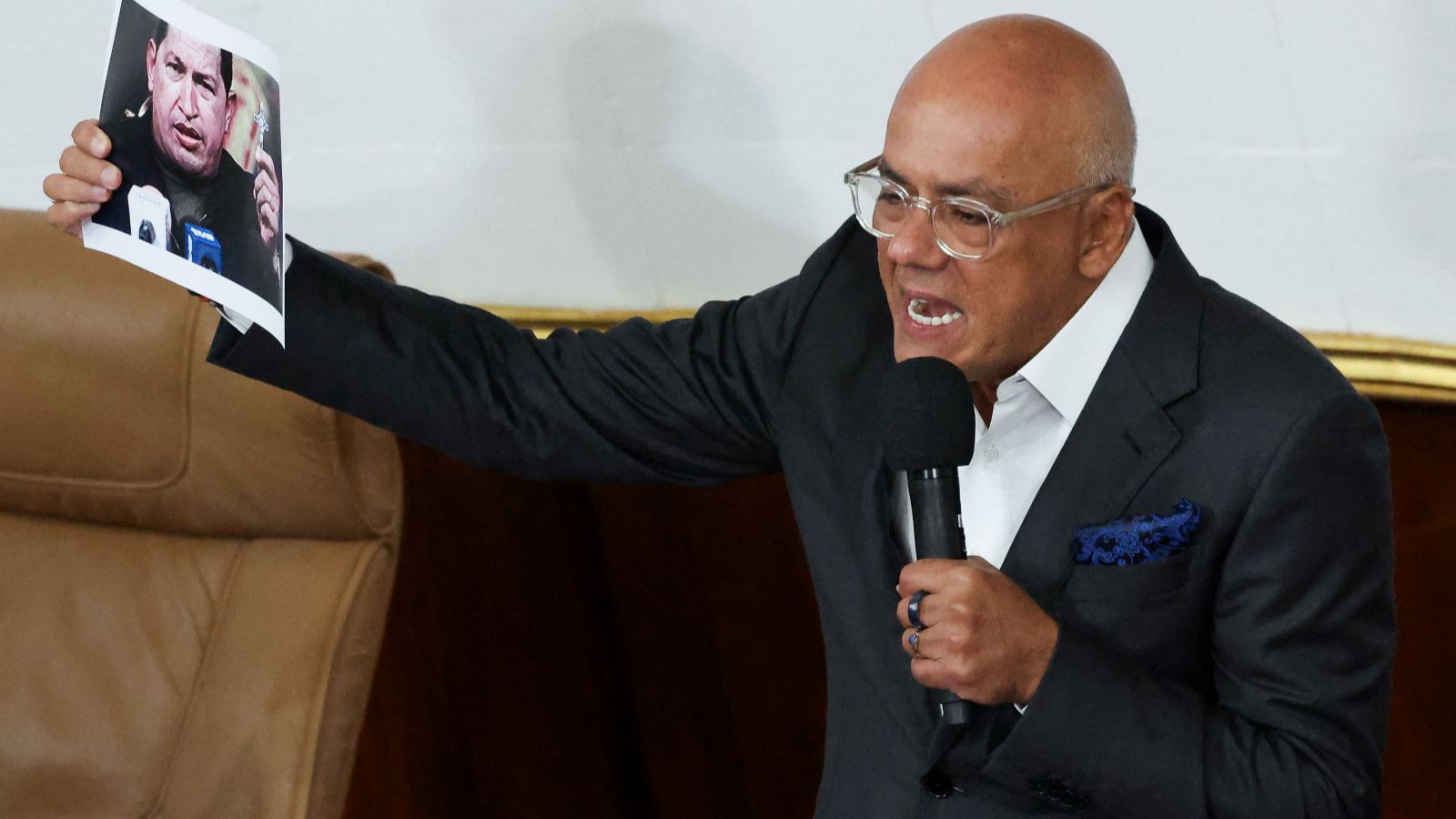 Venezuela: Ne seçimi!