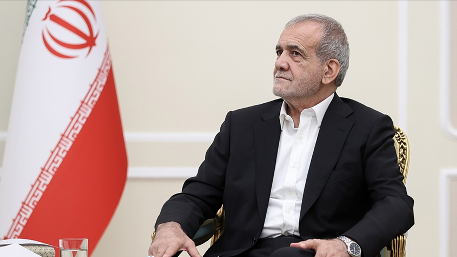 İran Cumhurbaşkanı Pezeşkiyan maaşını açıkladı