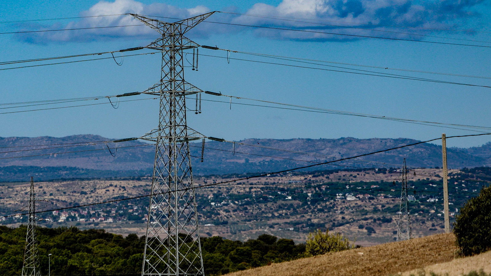 İstanbul'da 13 Şubat Cuma büyük elektrik kesintileri olacak!