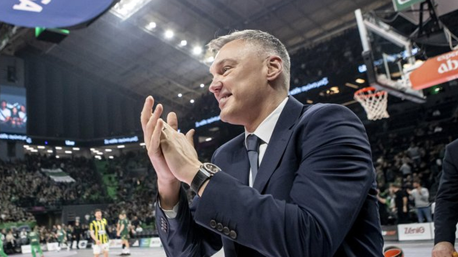 Son saniye galibiyeti ardından Fenerbahçe Beko koçu Saras Jasikevicius: Sürekli olarak gelişmek önemli