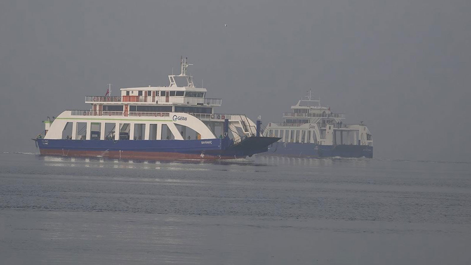 Güney Marmara'da bazı feribot seferleri iptal edildi