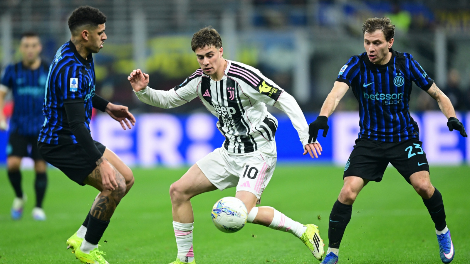 10 kişi kalan Juventus 90'da yıkıldı