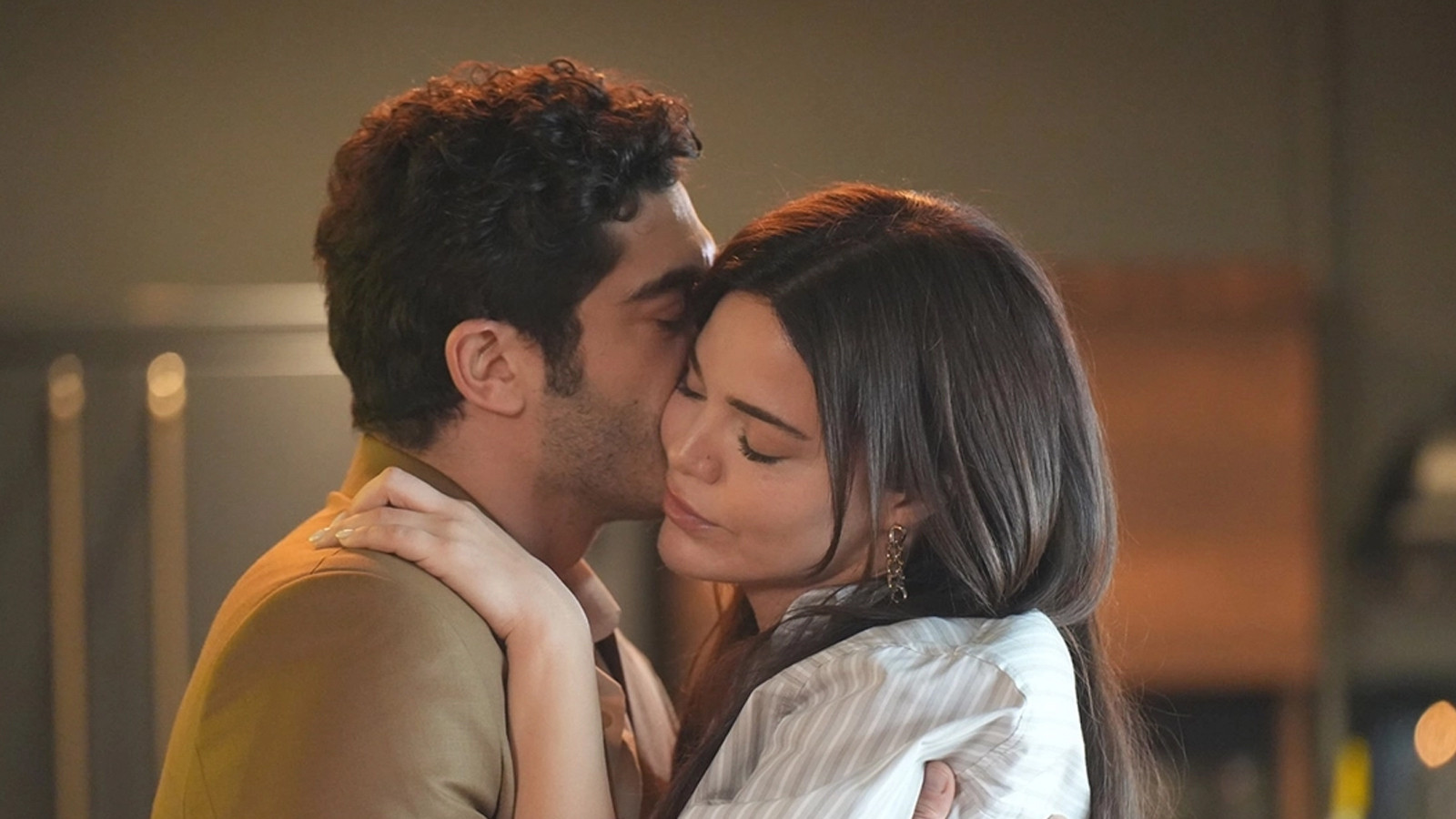 Sahtekarlar 18. Bölüm Tek Parça Full İzle! Now TV Sahtekarlar son bölüm izle!