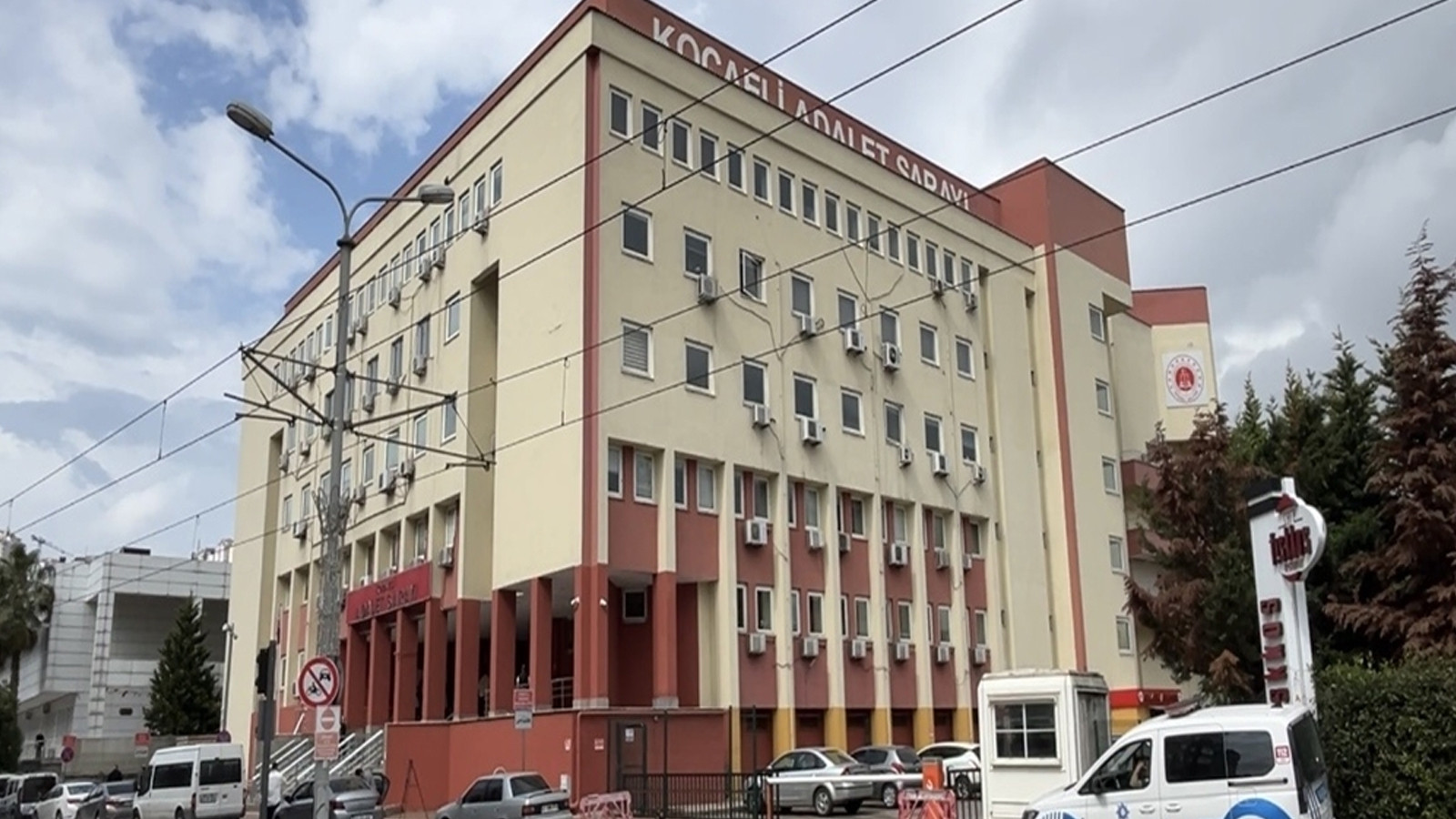 Bir adliyenin deposunda daha hırsızlık vakası