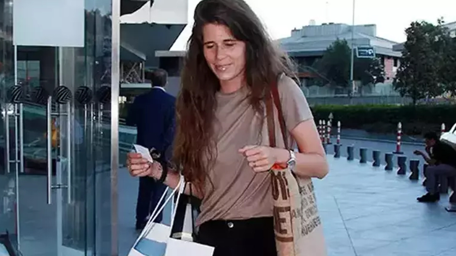 CHP'li belediye başkanı Lal Denizli ifadeye çağrıldı