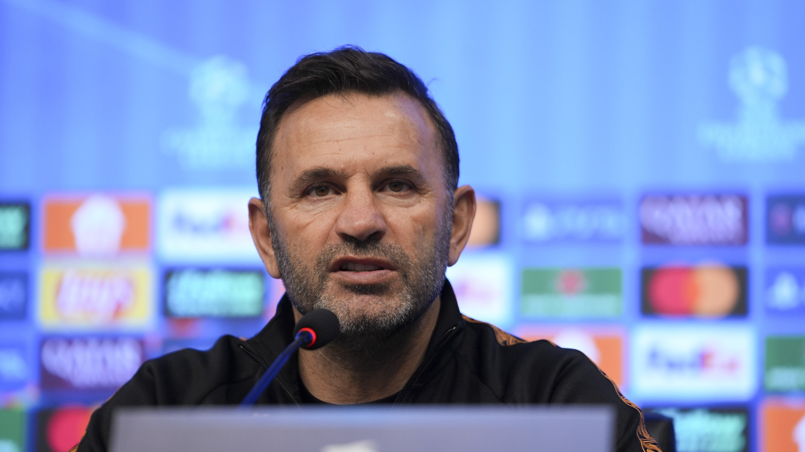 Okan Buruk'tan Kenan Yıldız ve Çalhanoğlu yorumu: Onu bekliyoruz