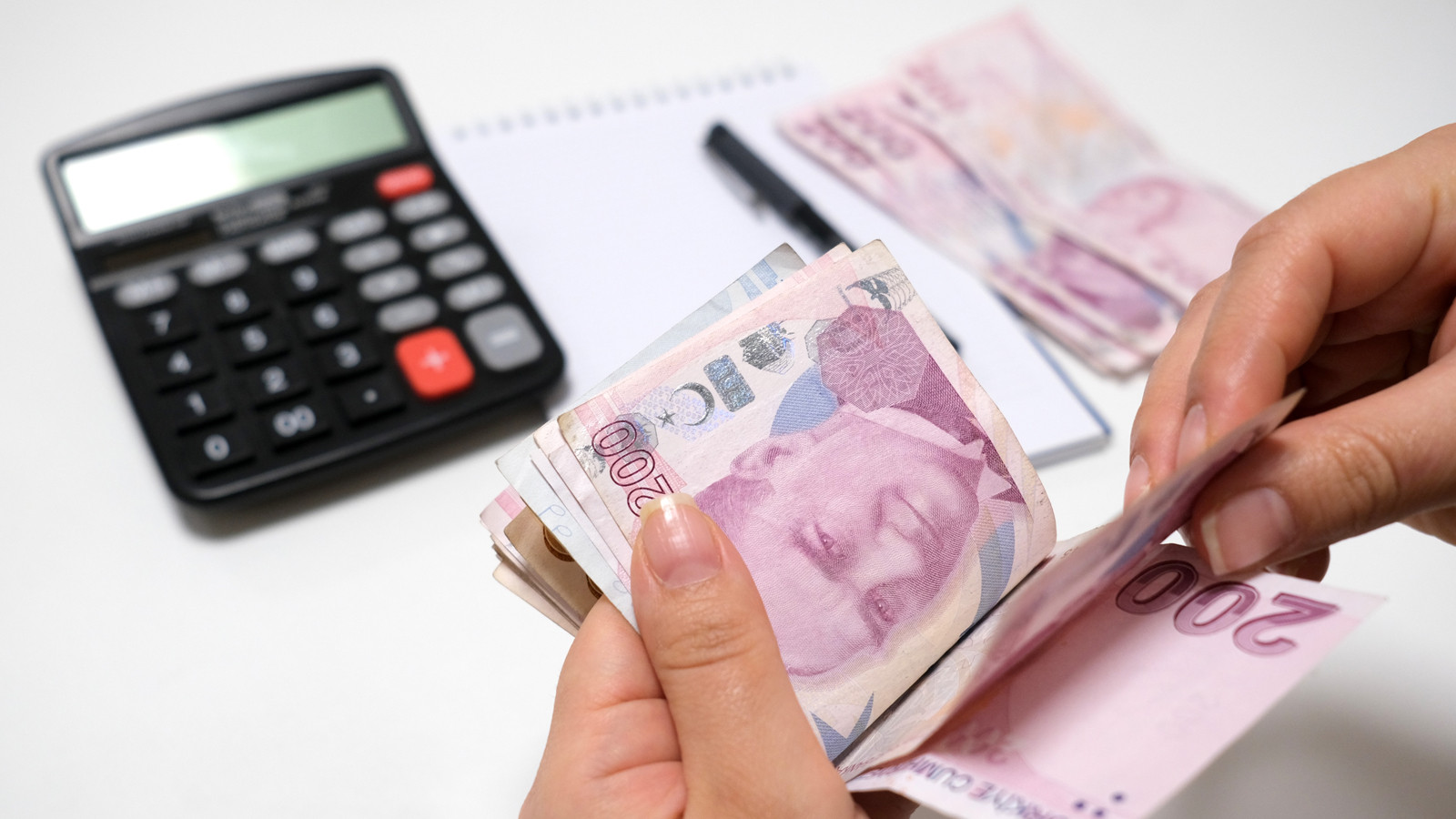 Asgari ücretli ve memura ikinci maaş dönemi: 45 yaş ve yüzde 30 devlet katkısı detayı