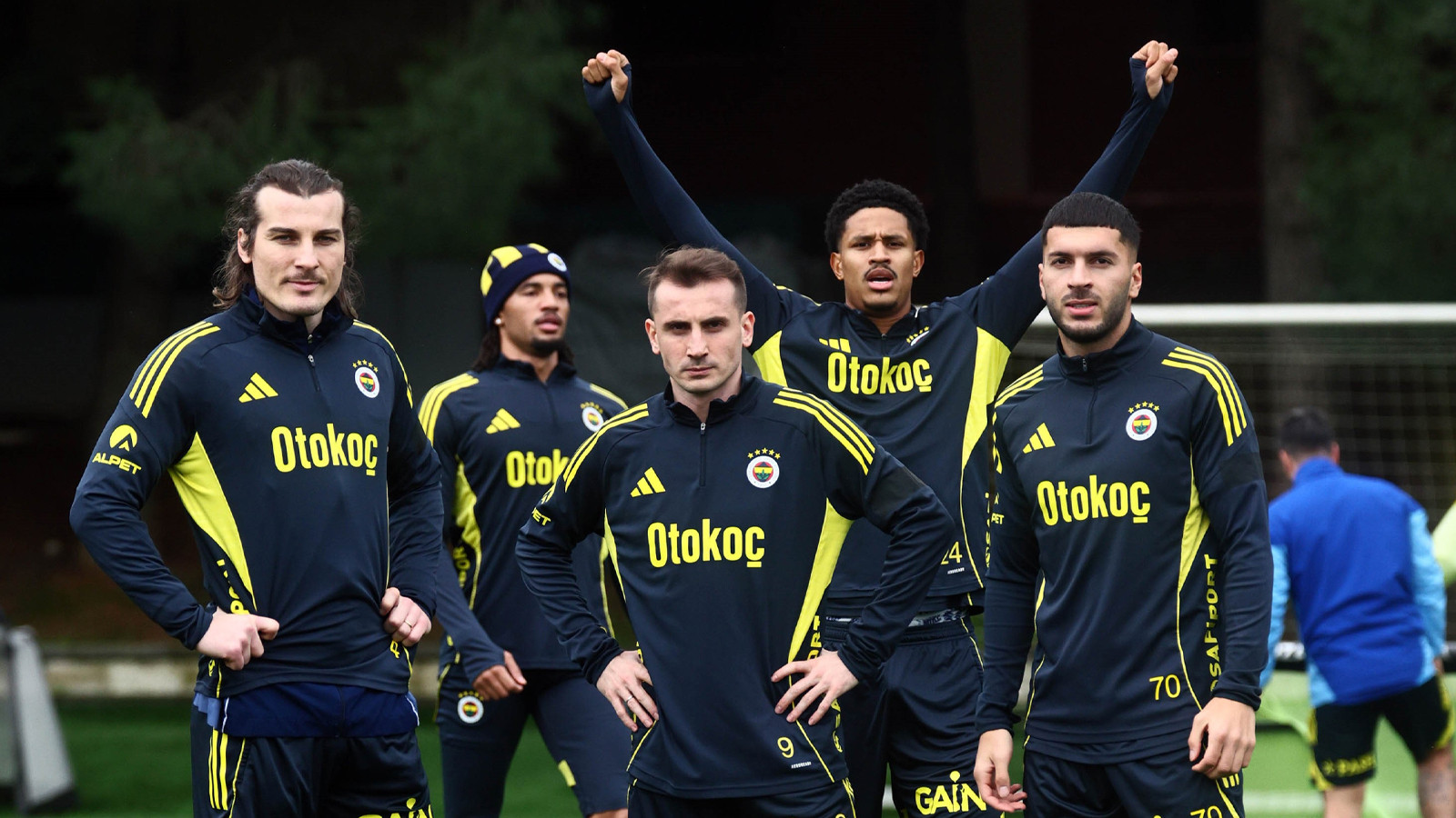 Fenerbahçe, Nottingham Forest maçı hazırlıklarına başladı