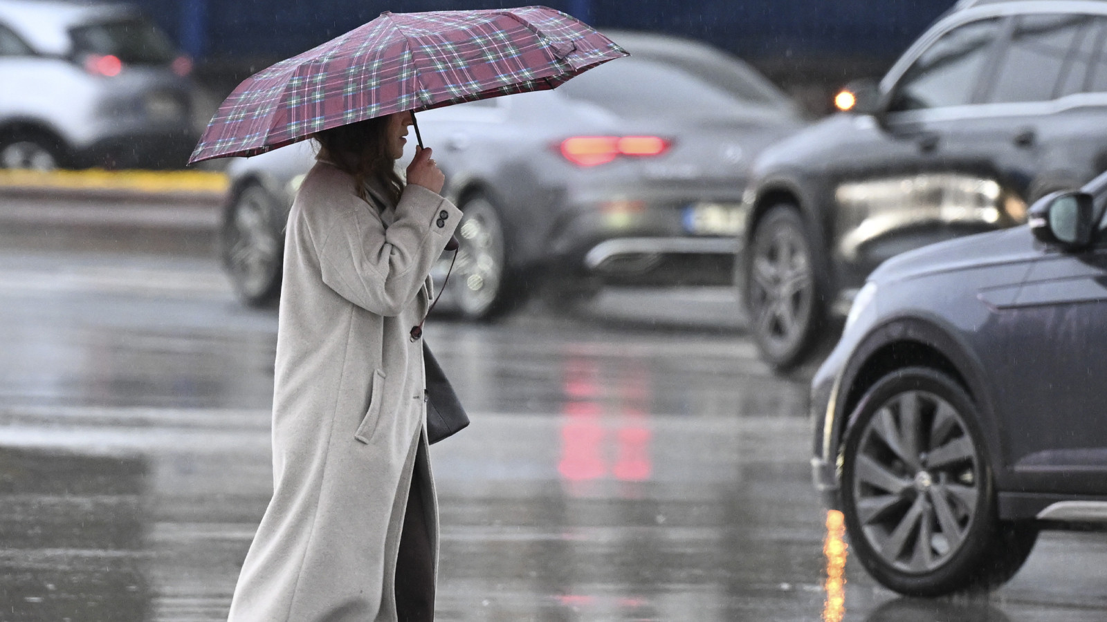 Meteoroloji gün verdi: Sıcaklık 10 derece düşecek!