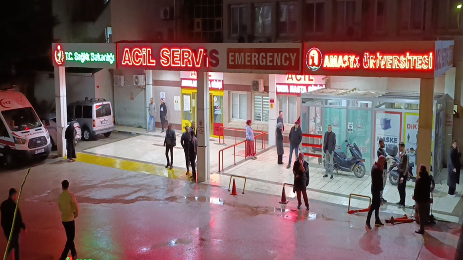 Amasya'da mevlit yemeği sonrası 22 kişi zehirlenme şüphesiyle hastaneye kaldırıldı