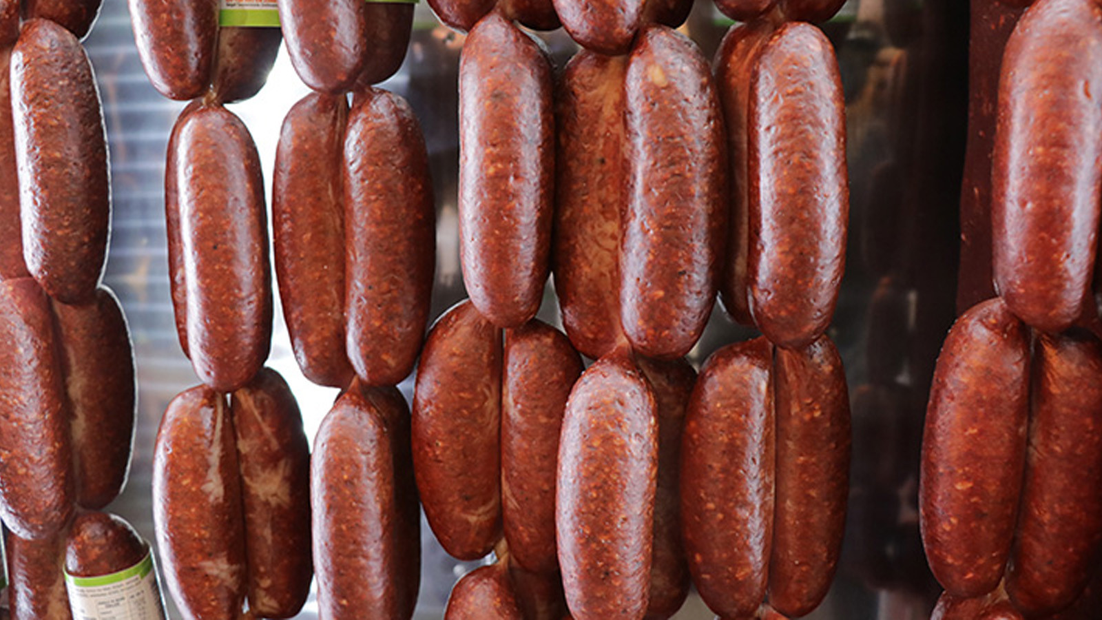 Bakanlık tek tek açıkladı: Sucuk diye bakın ne yedirmişler...