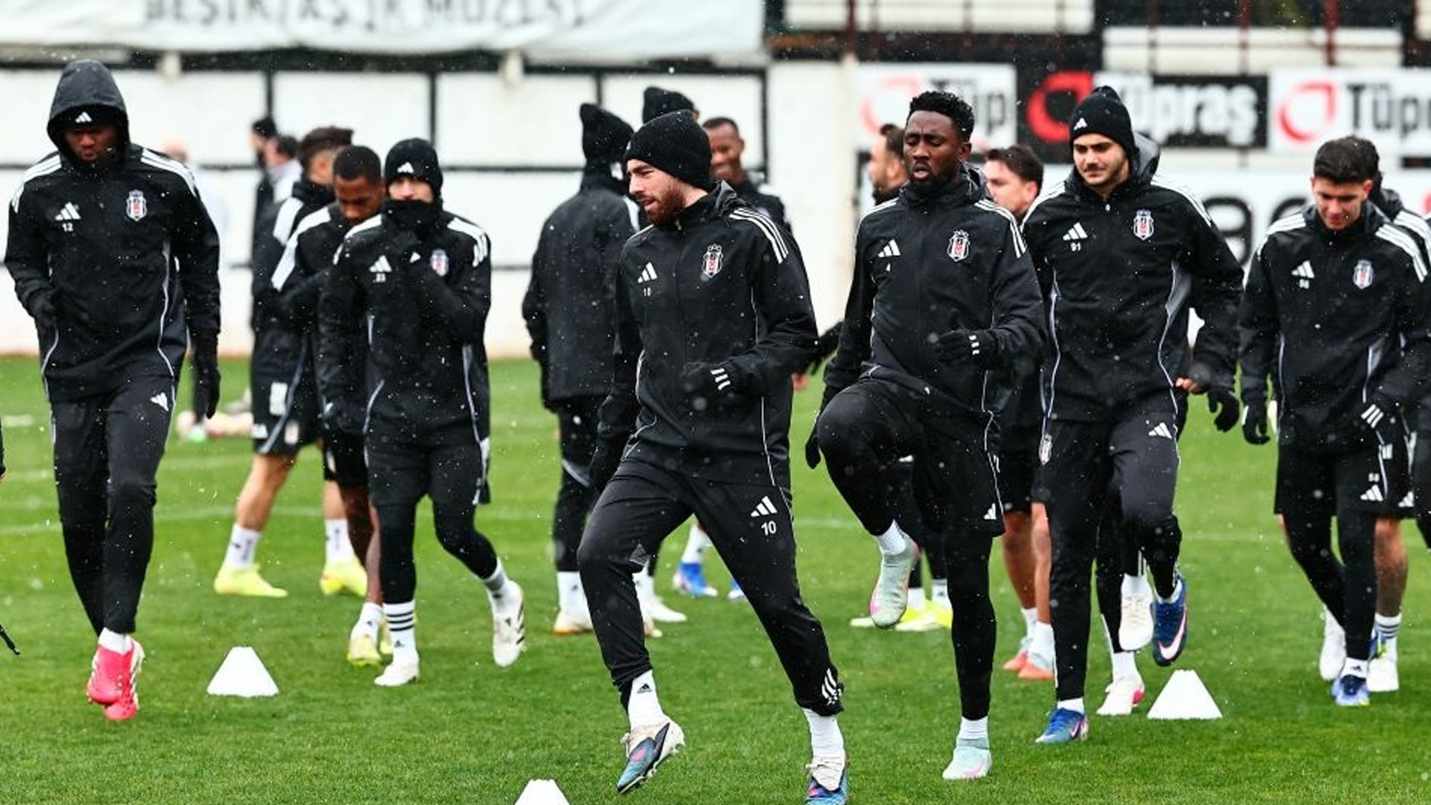 Beşiktaş, Göztepe maçının hazırlıklarına başladı