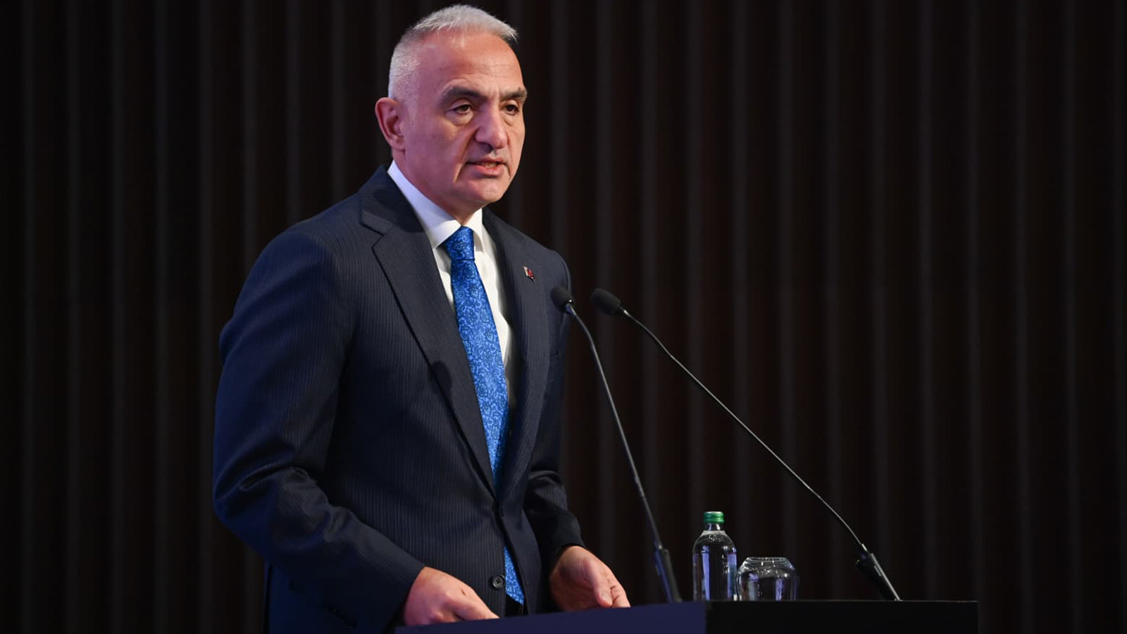 Dizi sektörüne dev destek! Bakan Ersoy: Yurt dışında yayınlanan dizilere 100 bin dolar