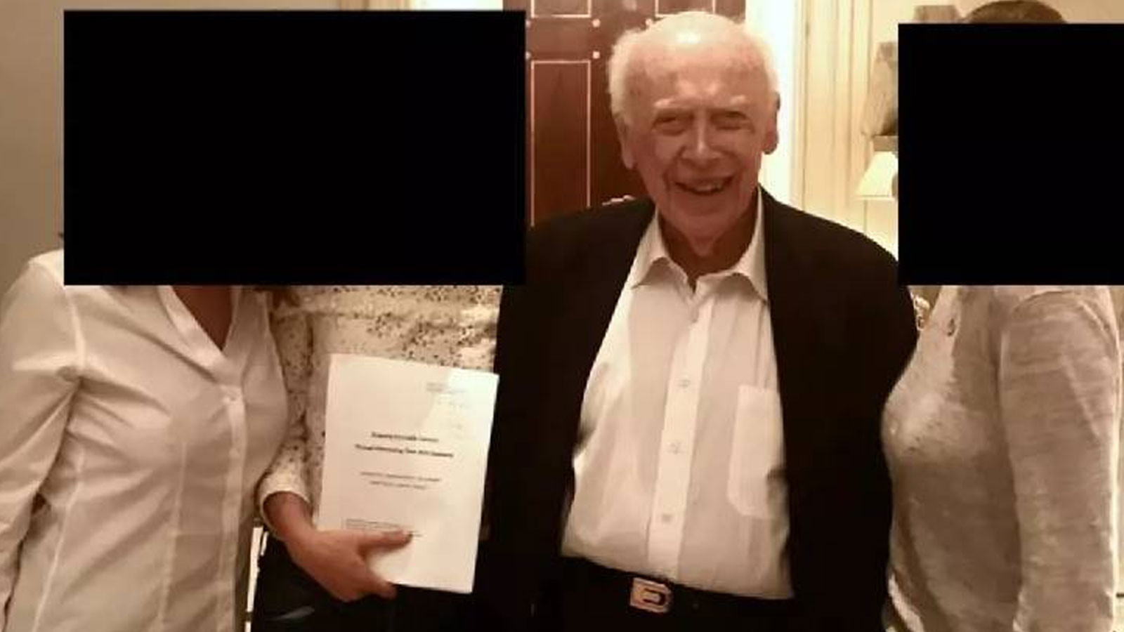 DNA'nın sarmal yapısını keşfeden Nobel ödüllü bilim insanının Epstein'in evinde 3 kadınla fotoğrafı ortaya çıktı