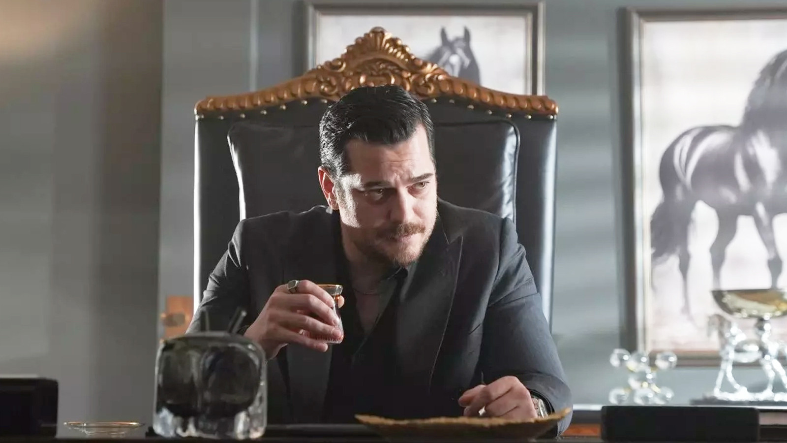 Eşref Rüya 33. Bölüm Yeni Bölüm Tek Parça Full İzle! Kanal D Eşref Rüya son bölüm izle!