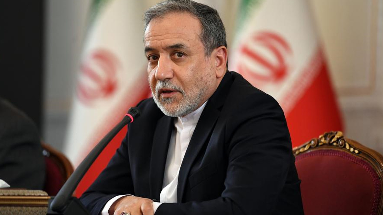 İran'dan 'nükleer silah' açıklaması: Her türlü saldırıya hazırız