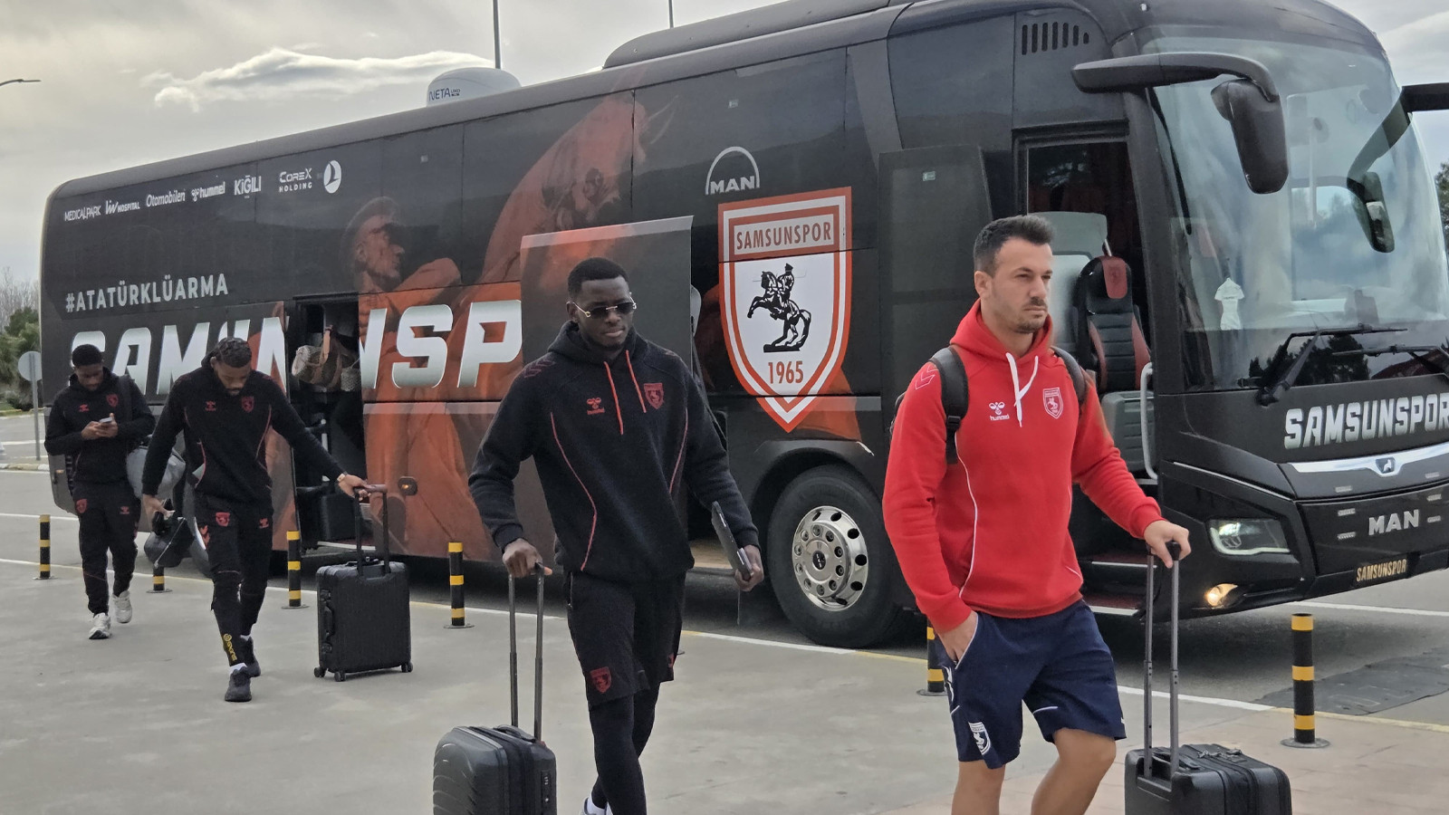 Samsunspor, Kuzey Makedonya'ya gitti