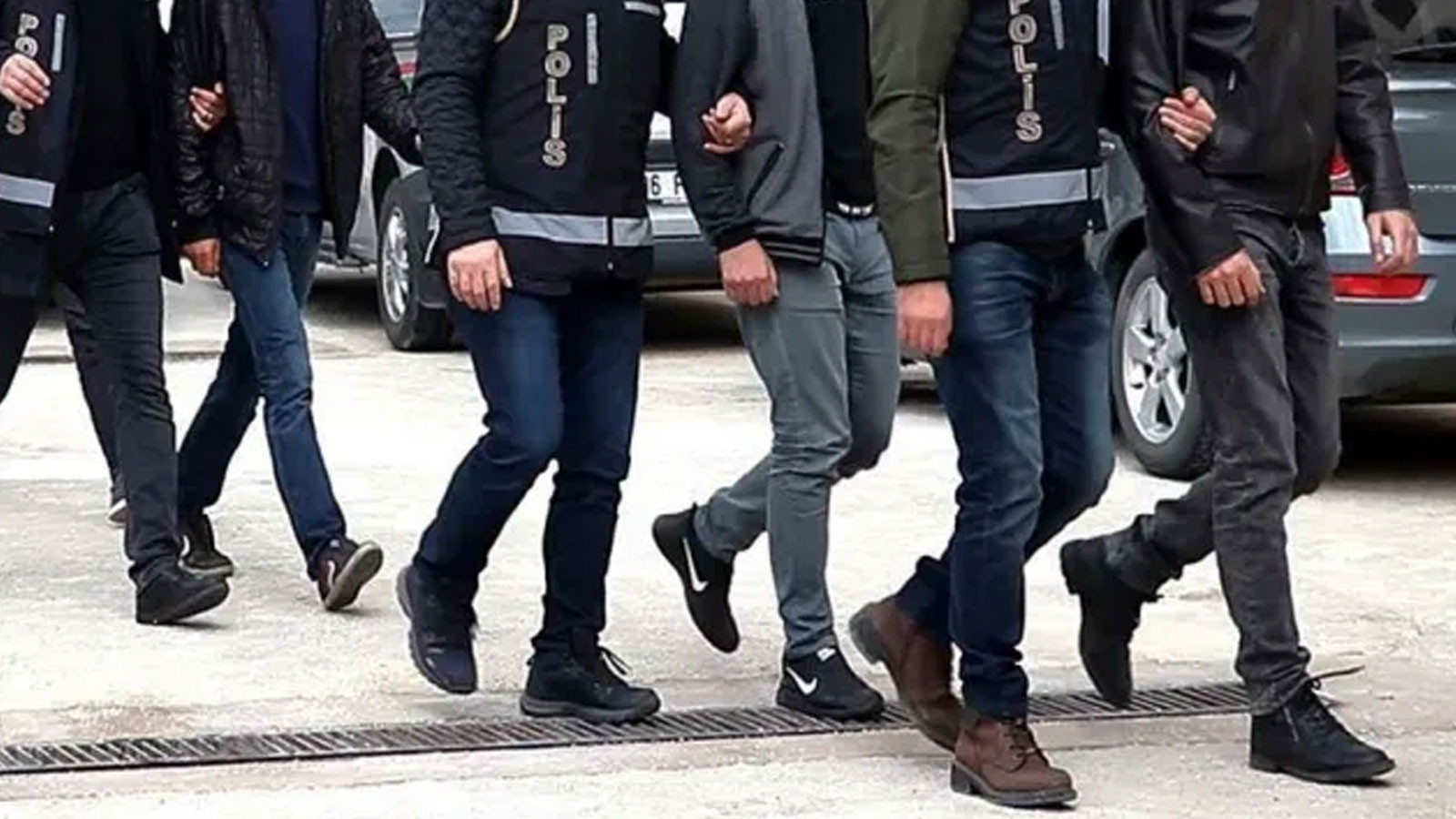 Yalova merkezli 6 ilde nitelikli dolandırıcılık operasyonu: 9 zanlı tutuklandı