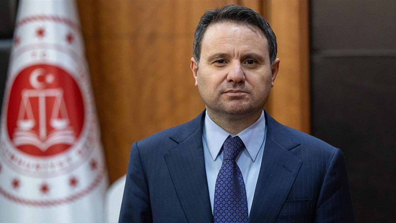 Davası geciken "Alo Adalet" hattını arayacak