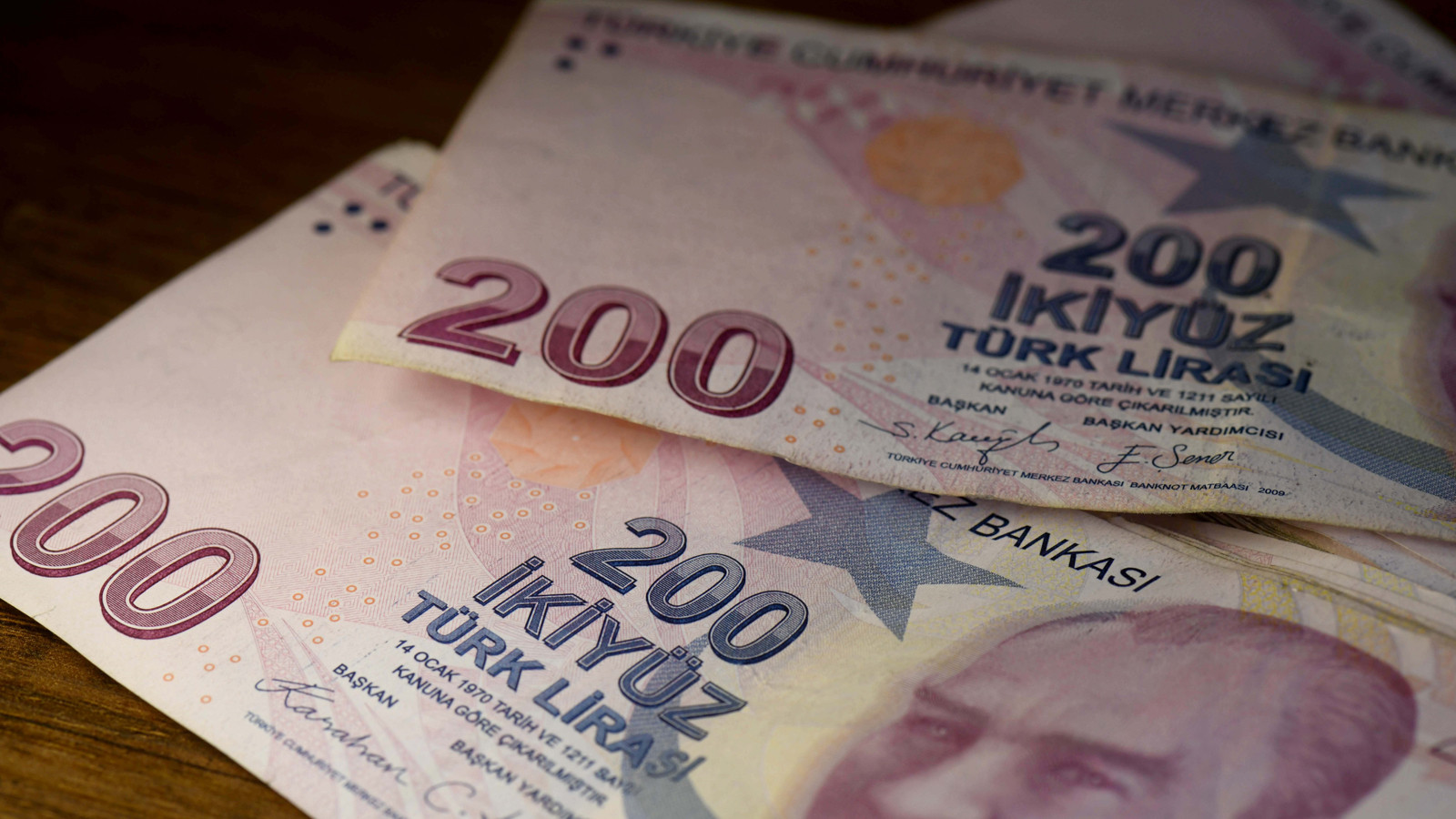 Emekli ikramiyesinde çarpıcı formül: 6 bin TL masada