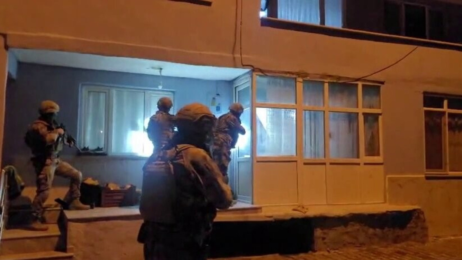 Havadan takip, karadan baskın: 100 milyonluk tefecilik ağı çökertildi