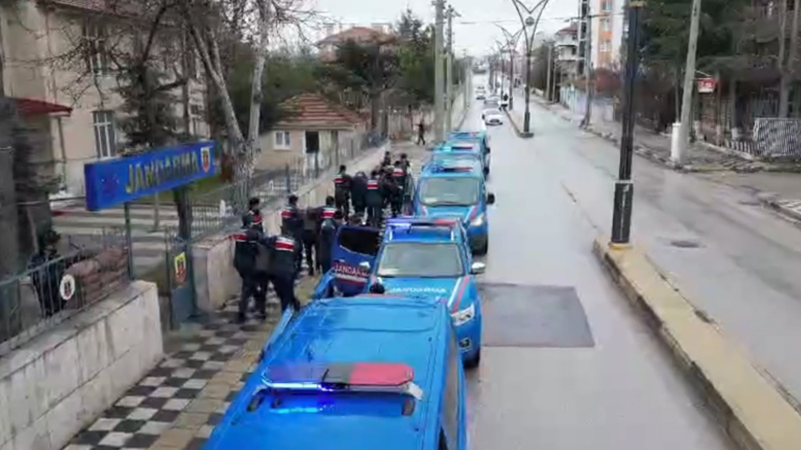 15 ilde 15 ayrı organize suç örgütüne operasyon: 80 tutuklama