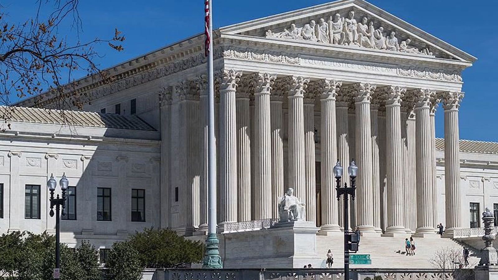 ABD Yüksek Mahkemesi Trump’ın gümrük vergilerini iptal etti