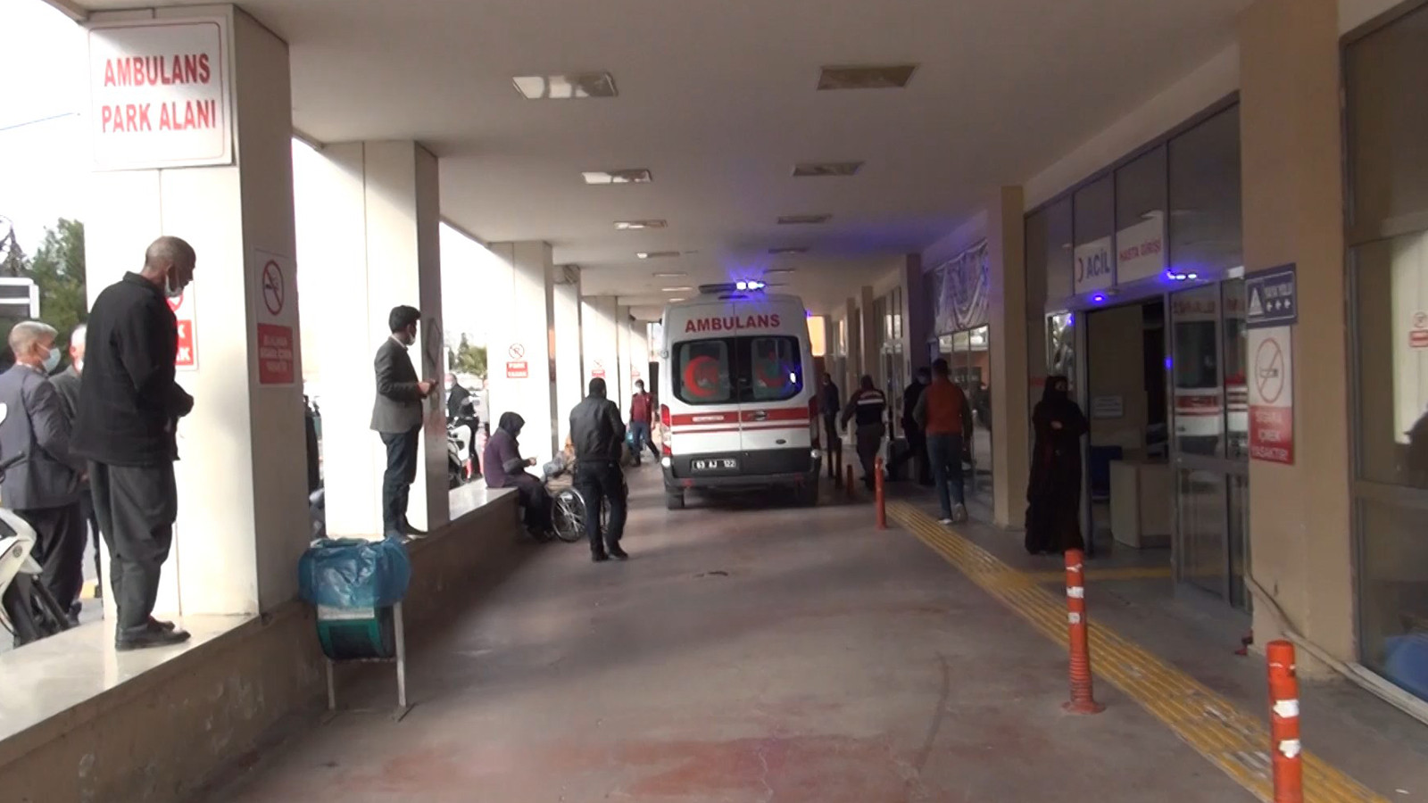 İnşaatta üzerlerine demir profil düşen 2 kardeş öldü