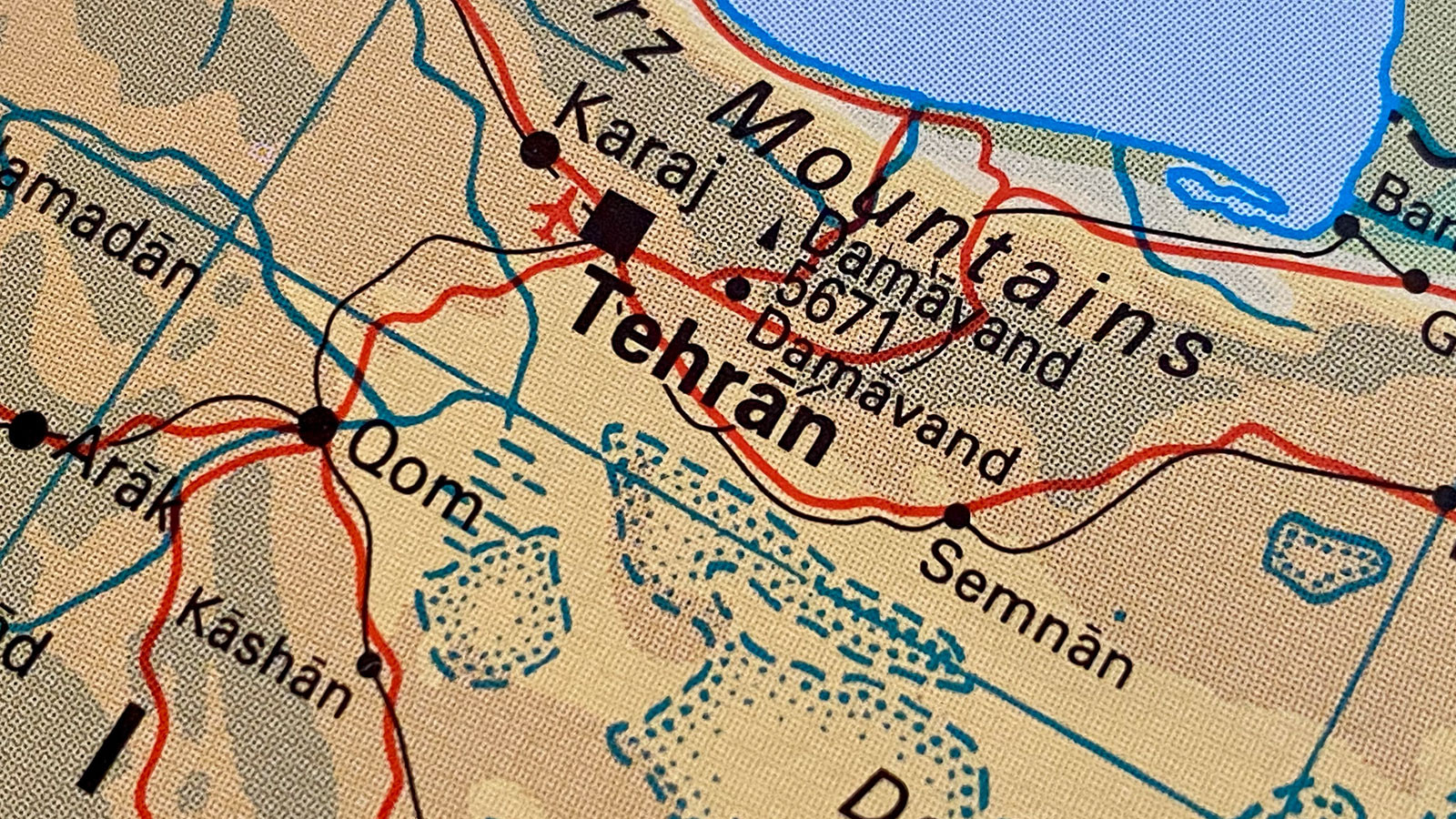 Dünya diken üstünde! Birçok ülkeden "İran'ı terk edin" uyarısı!