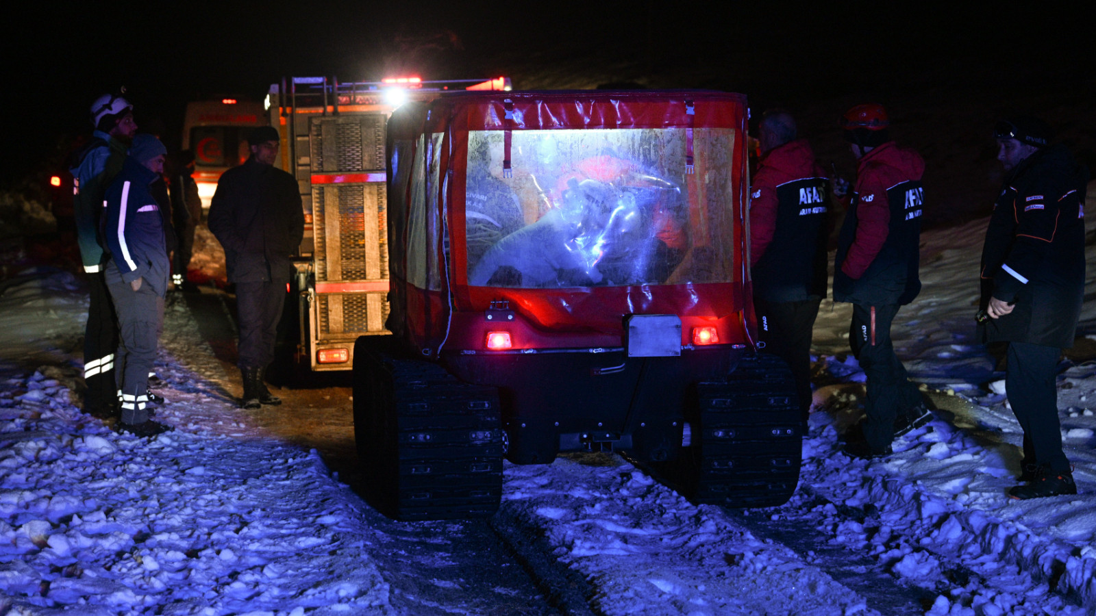 Kayseri'de mahsur kalan 3 işçi AFAD tarafından kurtarıldı