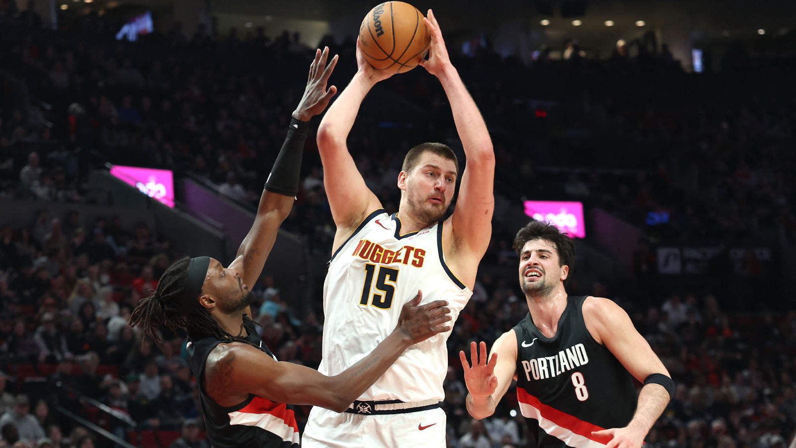 NBA'de Denver Nuggets, rekor kırarak Portland Trail Blazers'ı ezdi