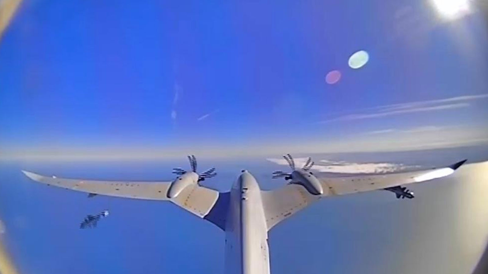 Bayraktar AKINCI’dan bir ilk: EREN mühimmatı ile hava atışında tam isabet