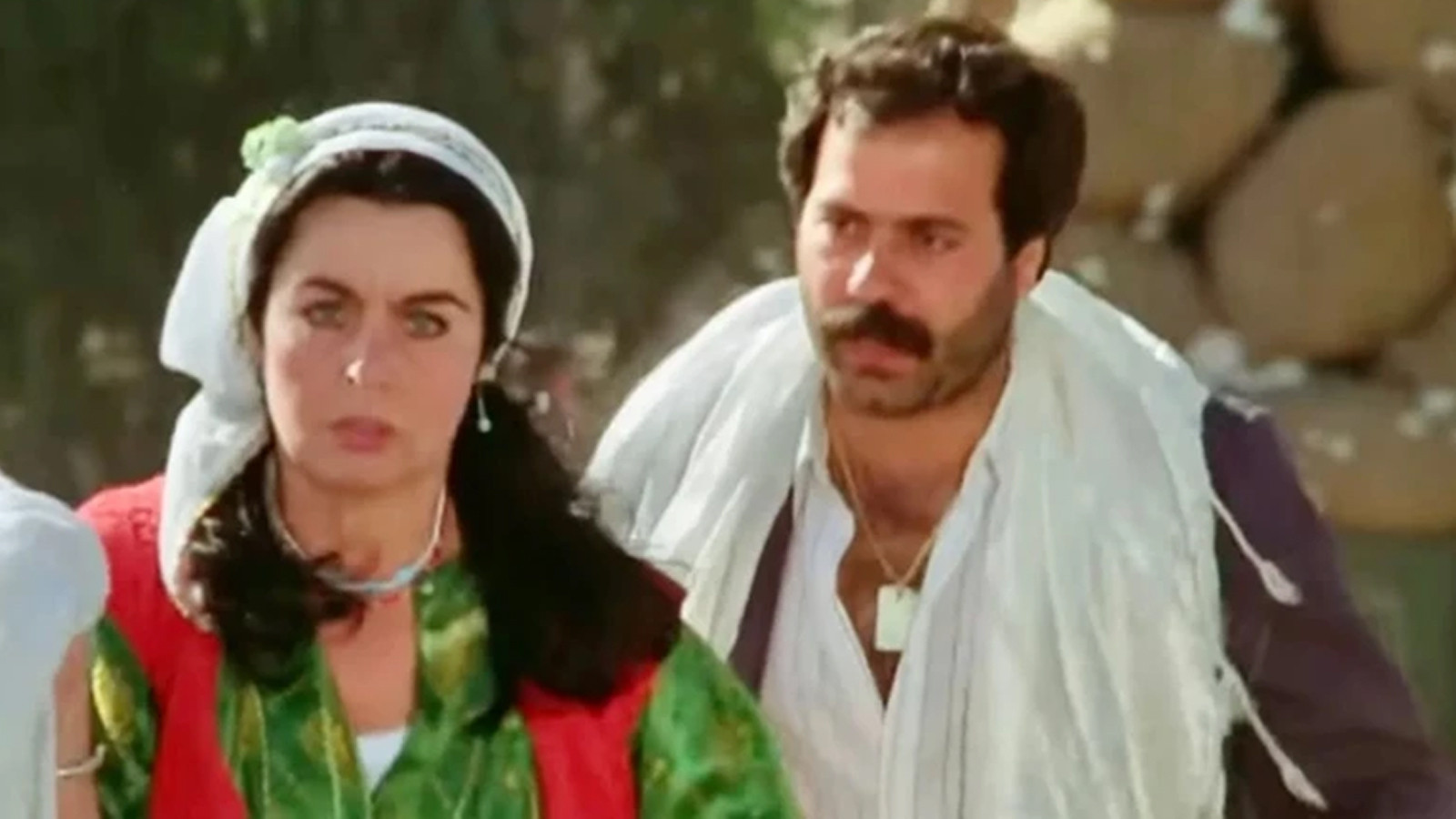 Usta oyuncu Ali Tutal hayatını kaybetti