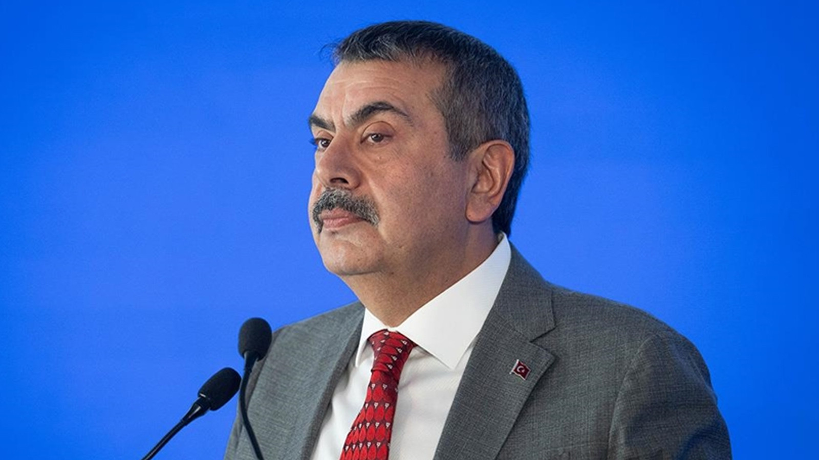 Bakan Tekin’den Laiklik bildirisine yanıt: Bunu yazanlar gerici azınlık