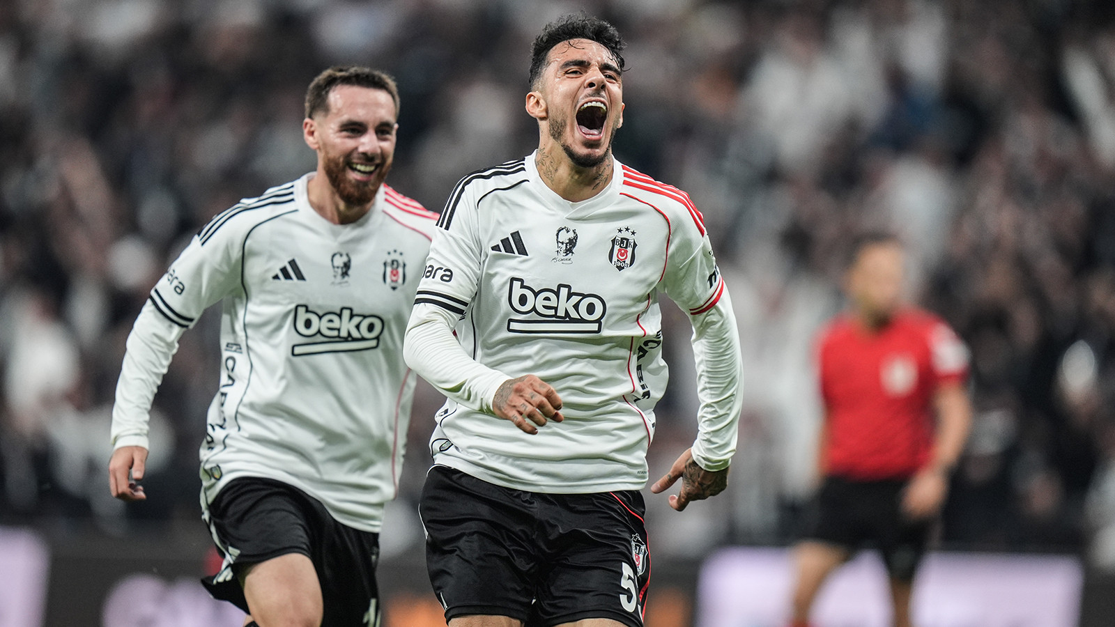 Beşiktaş'a Emirhan Topçu'dan kötü haber