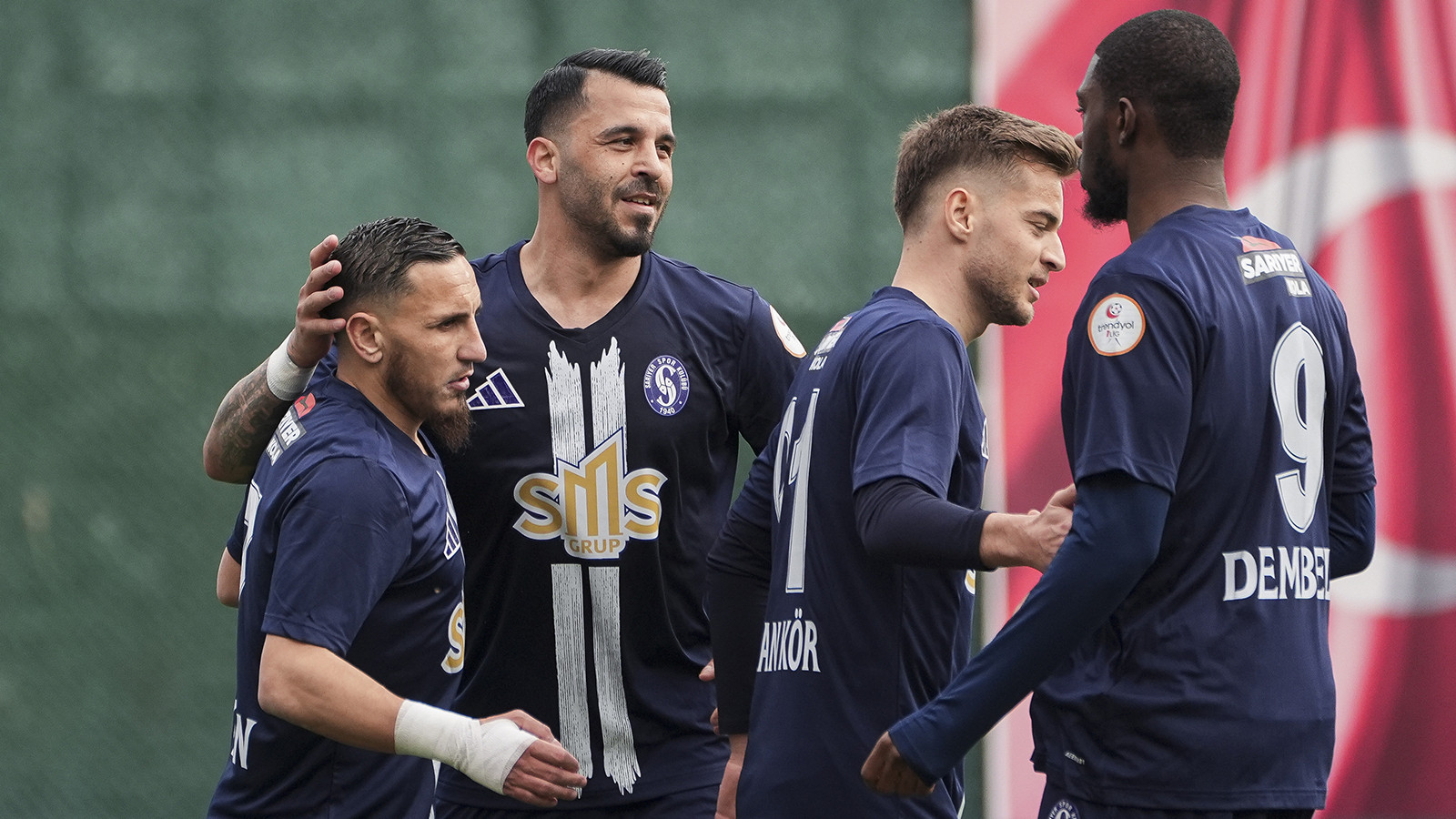 Sarıyer, Adana Demirspor'a gol yağdırdı