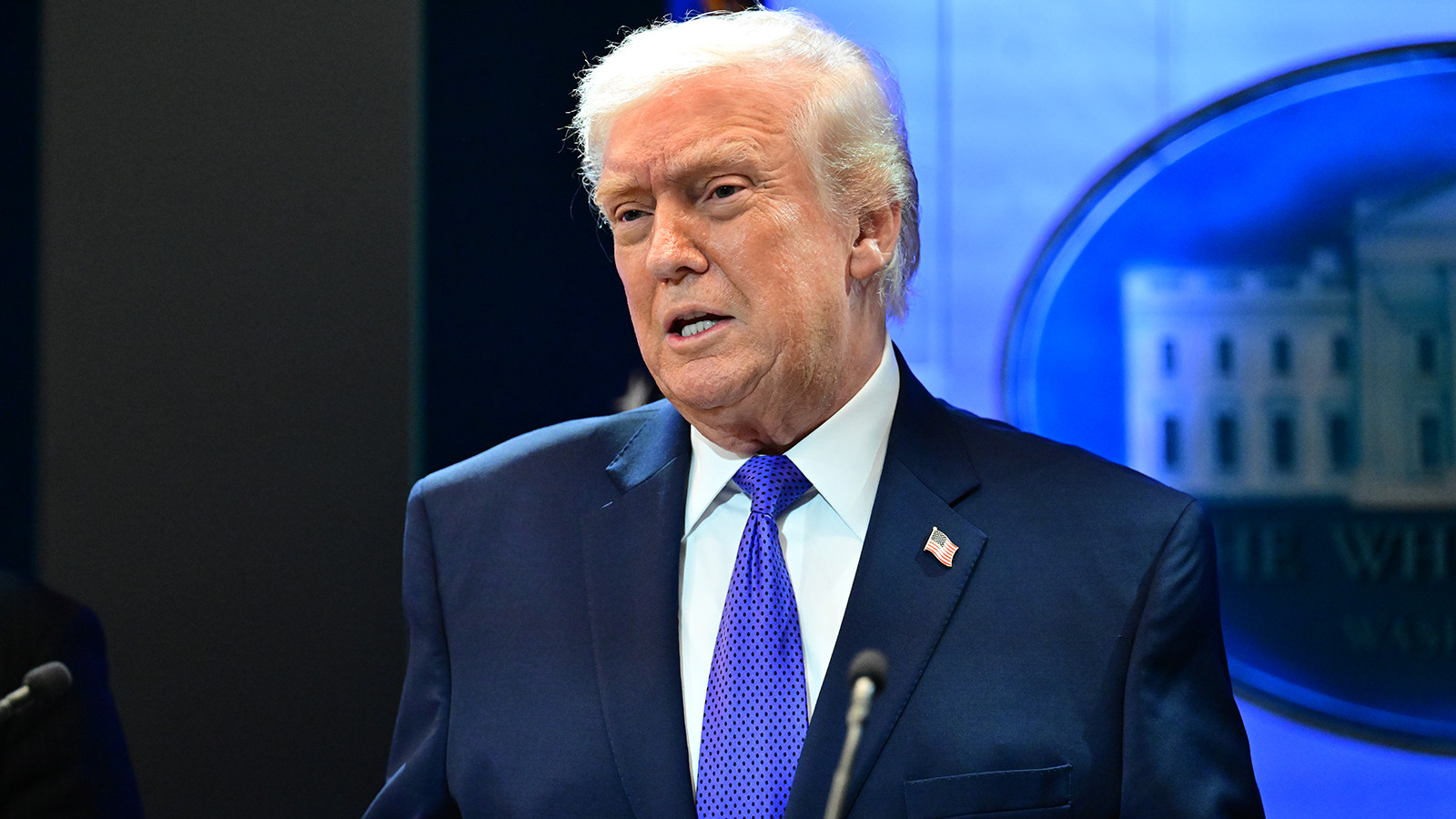 Trump'tan Meksika'ya kartel mesajı