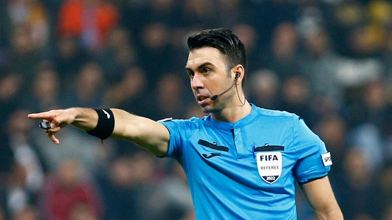 Arda Kardeşler istifa etti ve hakemliği bıraktı