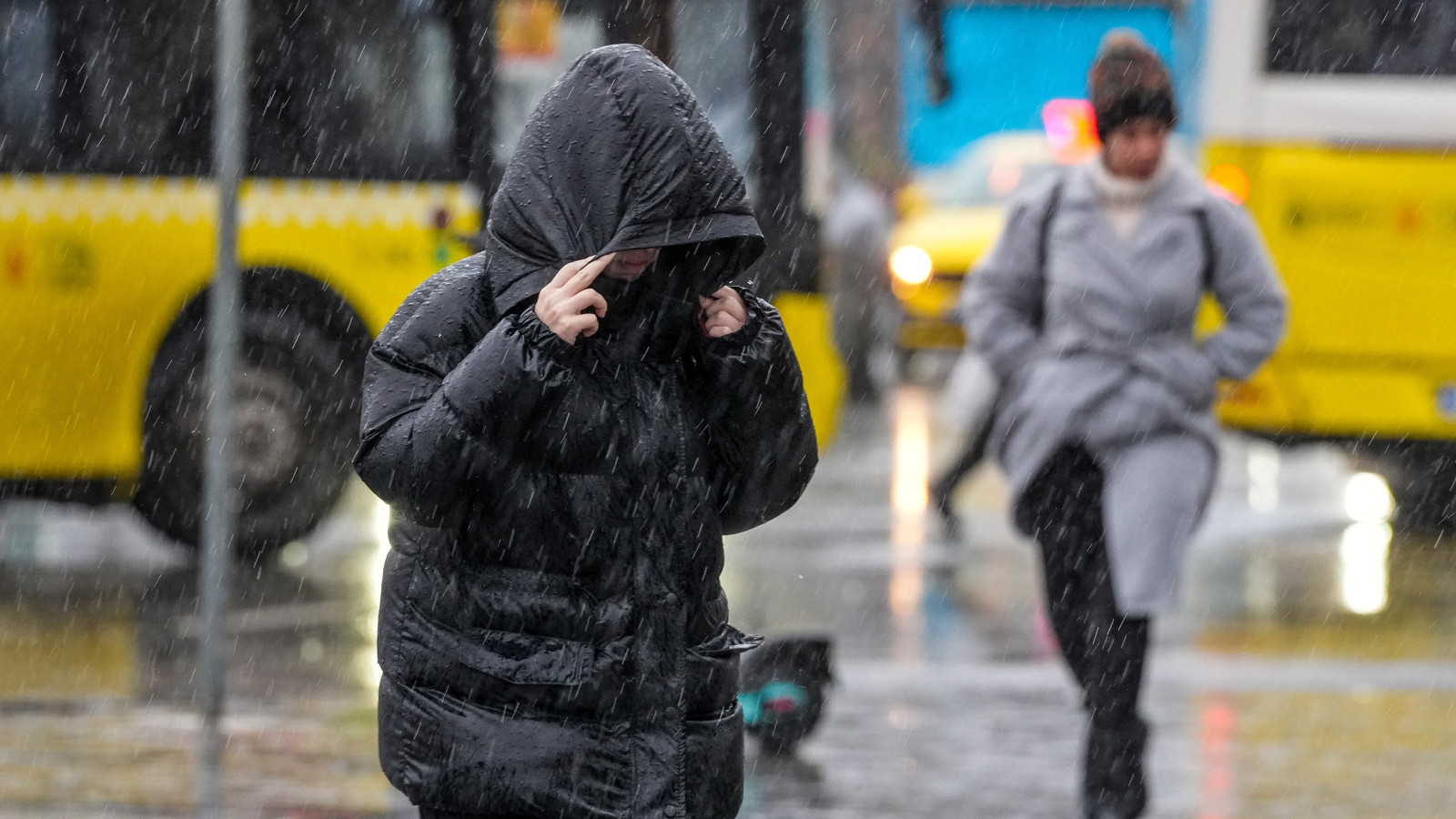 İstanbullular dikkat! Saat belli oldu: Sıcaklık hızla düşecek
