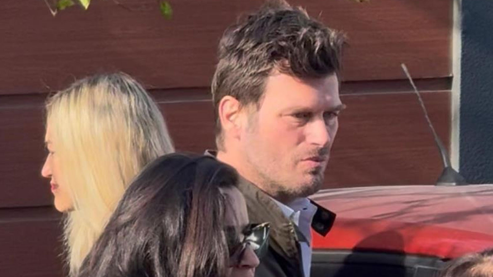 Ünlü oyuncu Kıvanç Tatlıtuğ, Halit Yukay davası nedeniyle adliyede