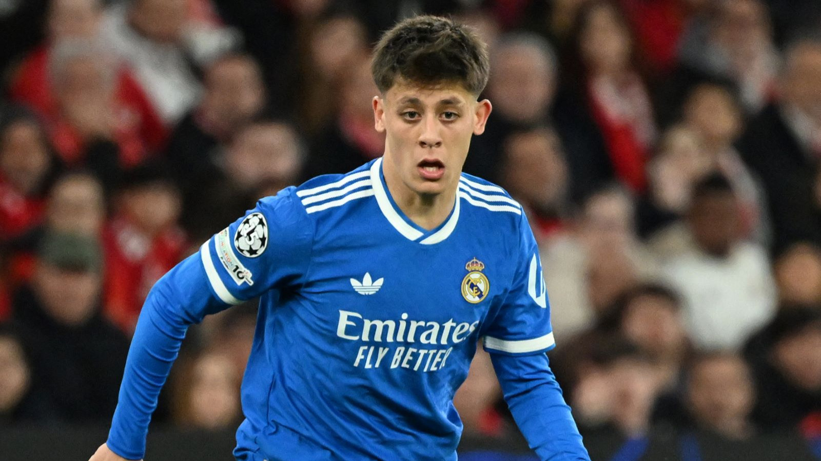 An itibarıyla dünyanın her yerinde reşit olan Arda Güler Real Madrid'deki 100. maçına çıkıyor