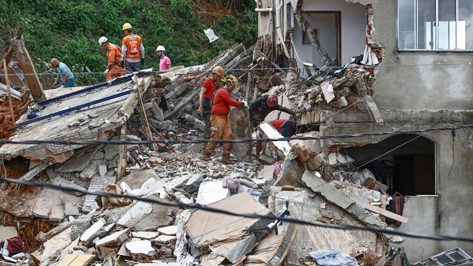 Brezilya'daki sel felaketi 25 can aldı