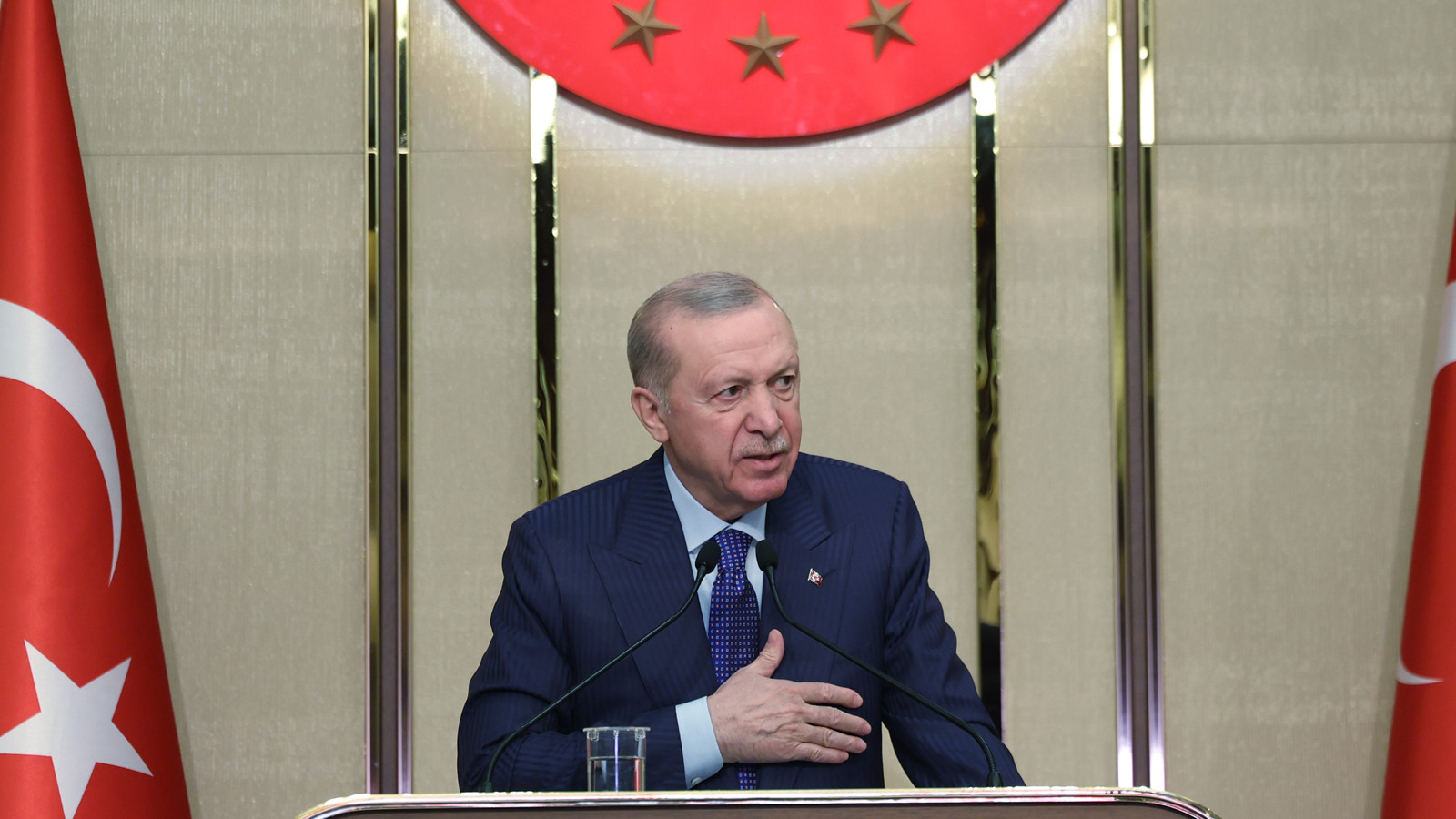 Cumhurbaşkanı Erdoğan'dan 'laiklik bildirisi'ne tepki: Türkiye'nin yaşadığı değişimi sindiremiyorlar