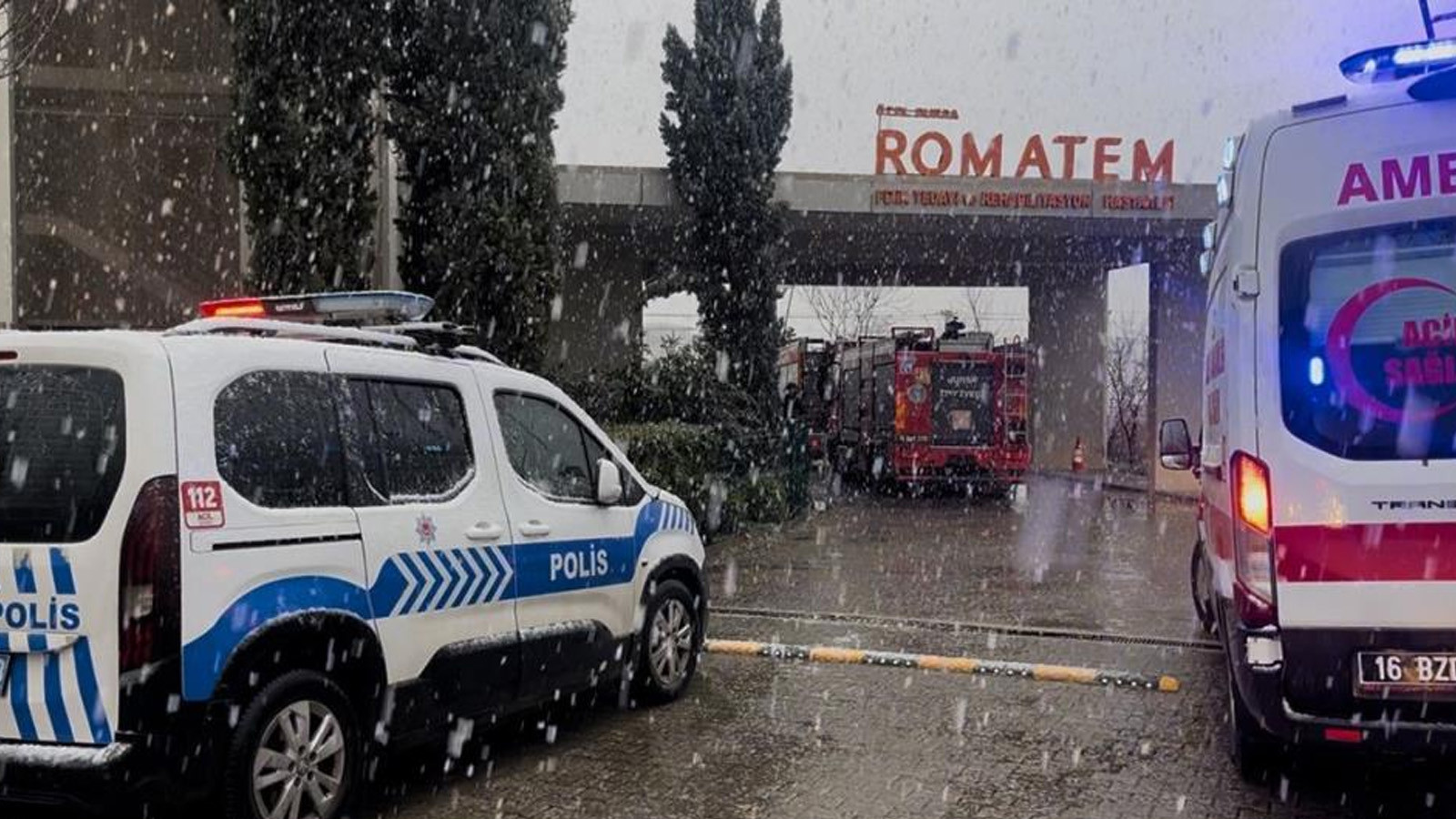 Bursa'da hastanede yangın paniği: Çok sayıda ekip sevk edildi